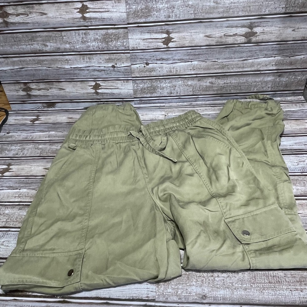 Athleta Women Cargo Jogger Pants Olive Green Drawstring Elastic Waist Size SP